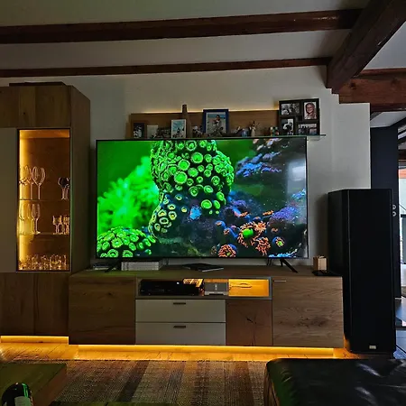 Luxus-wohnung Mit Indoorpool Apartament