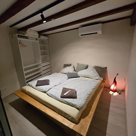 Luxus-wohnung Mit Indoorpool Weingarten (Baden)