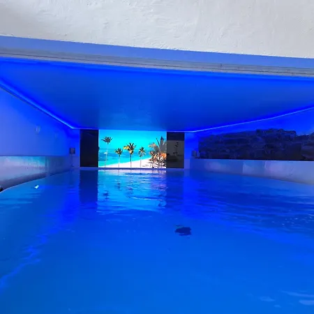 Luxus-wohnung Mit Indoorpool * Weingarten (Baden)